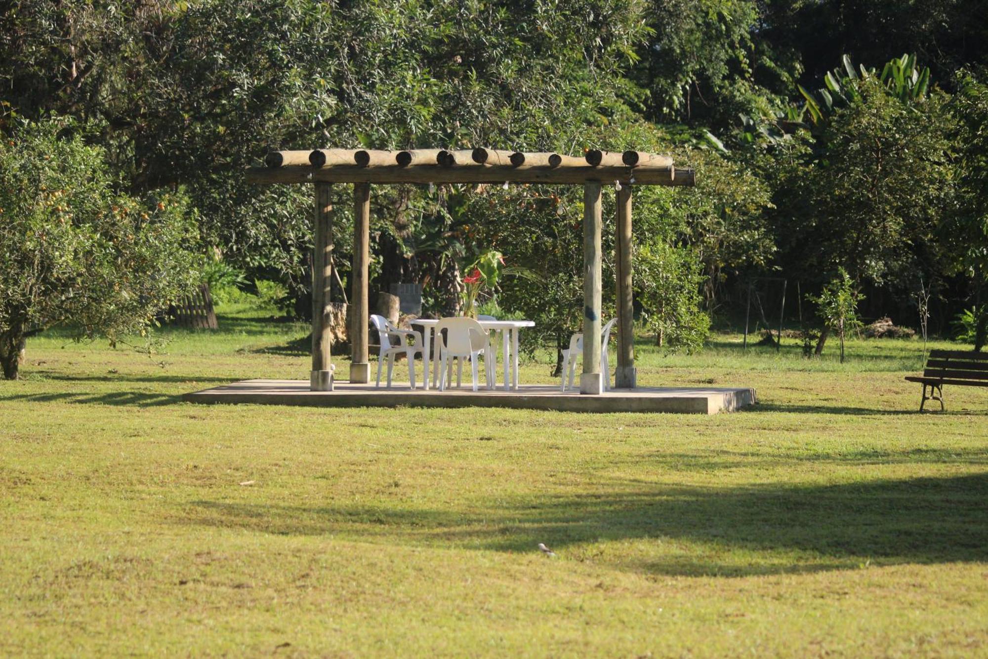 Ecoisa De Chacara - Casa De Vidro, Casa De Campo Morretes Exterior foto