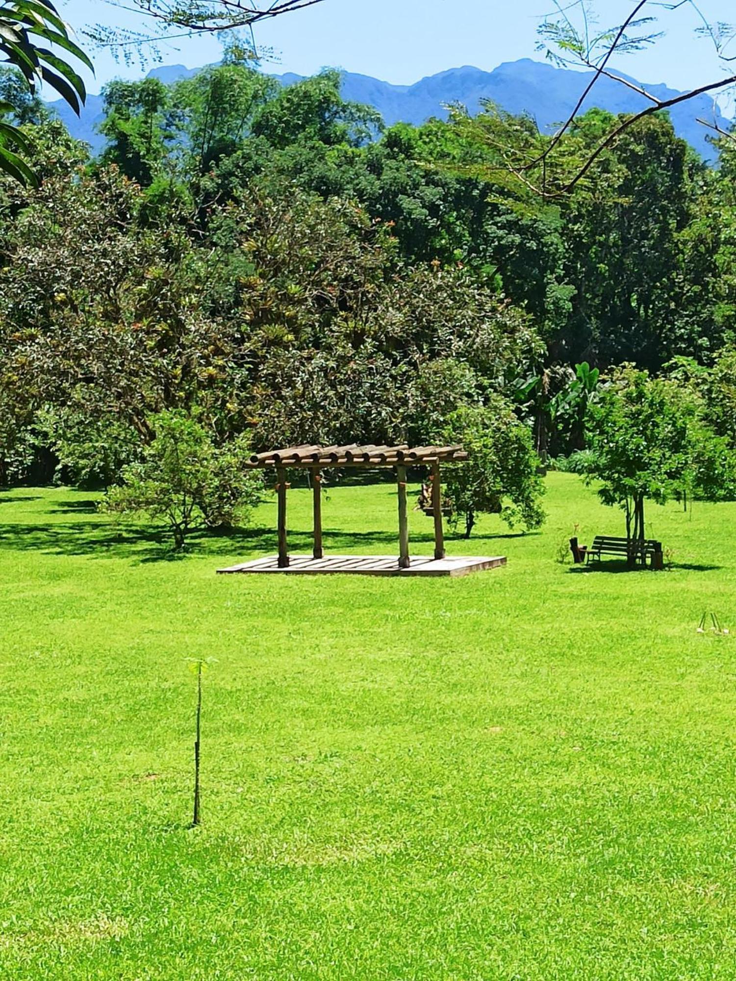 Ecoisa De Chacara - Casa De Vidro, Casa De Campo Morretes Exterior foto